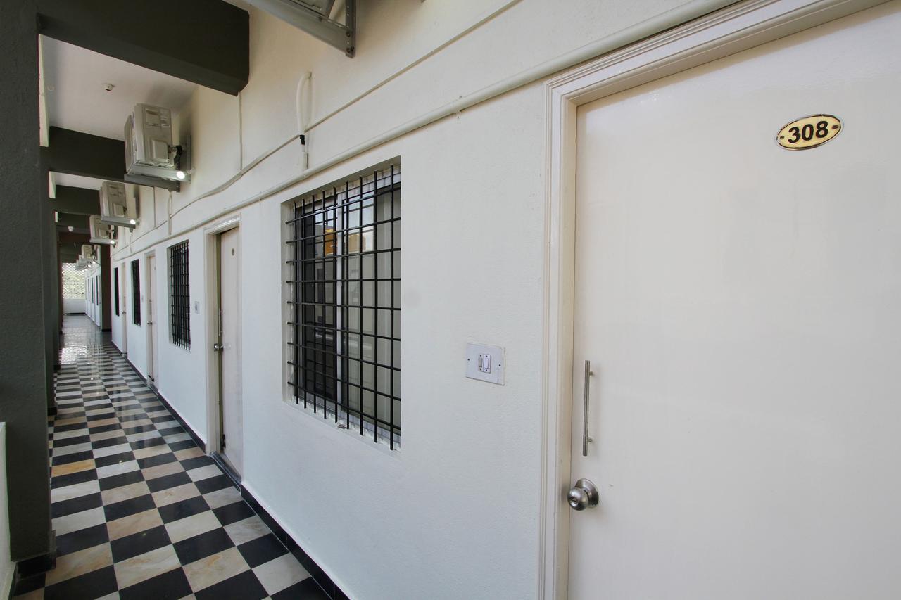 Oyo 9060 Sri Sai Guest Inn Bangalore Ngoại thất bức ảnh