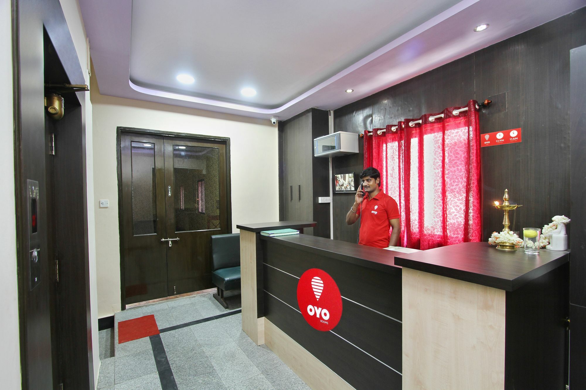 Oyo 9060 Sri Sai Guest Inn Bangalore Ngoại thất bức ảnh